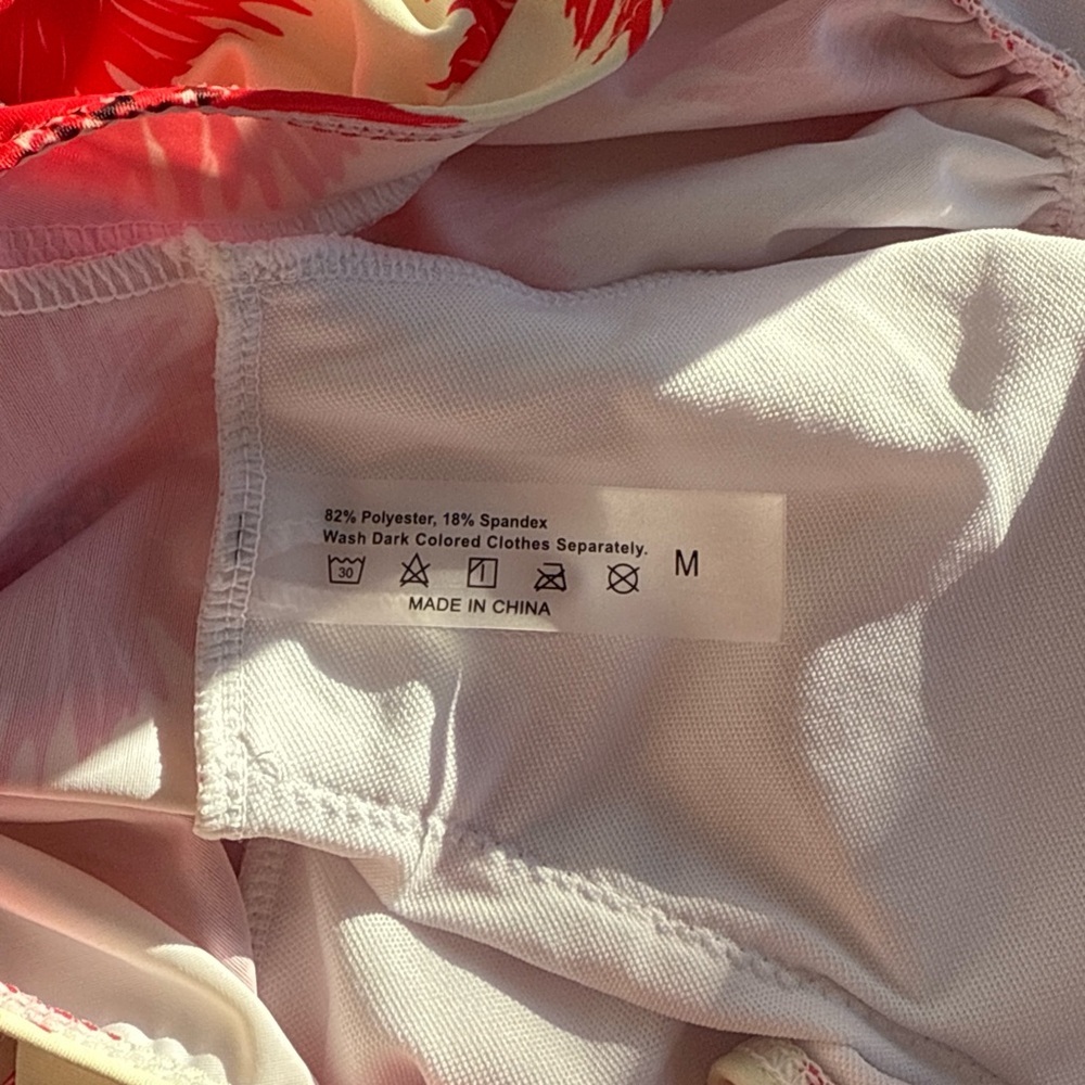 Women’s Cream Top with Red Floral Print - Puff Sleeve Bodysuit size M - Picture 4 of 8